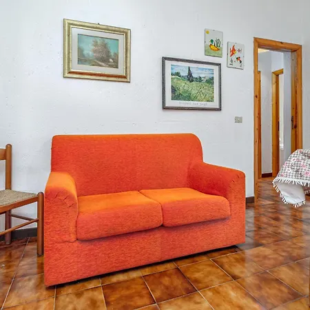 Trilocale Via Gramsci Holiday home *