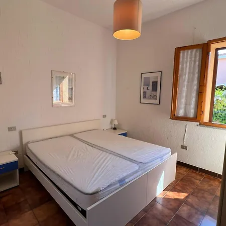 Trilocale Via Gramsci Holiday home San Teodoro (Sardinia)
